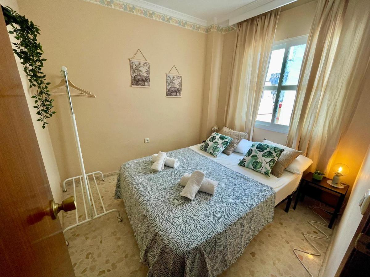 Gatu Villa Palma, Aire Acc Y Confort En El Centro Historico, " Preferente Mayores De 25 Anos Y Familias " 圣玛丽亚港 外观 照片
