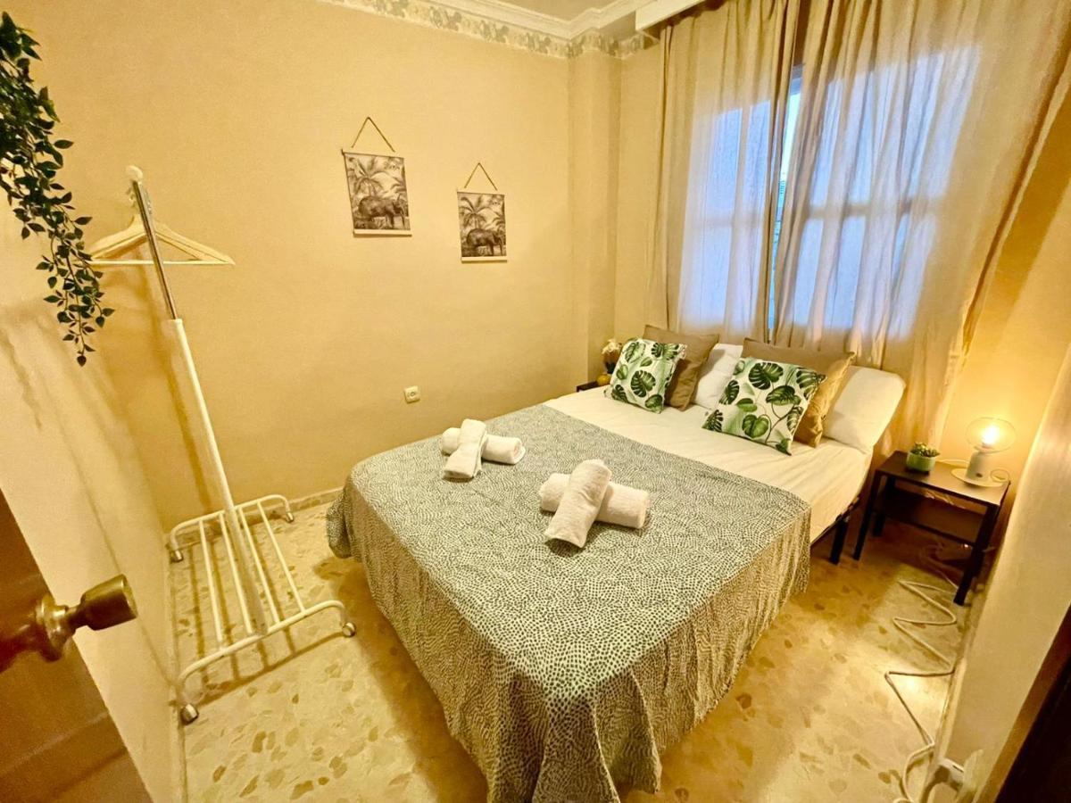 Gatu Villa Palma, Aire Acc Y Confort En El Centro Historico, " Preferente Mayores De 25 Anos Y Familias " 圣玛丽亚港 外观 照片